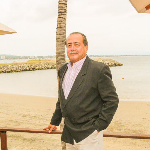 JESÚS CARMONA Presidente de la Asociación de Hoteles y Moteles de Bahía de Banderas AHMBB